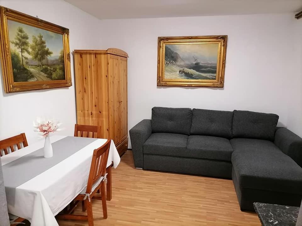 Apartmani Marina 포레치 외부 사진
